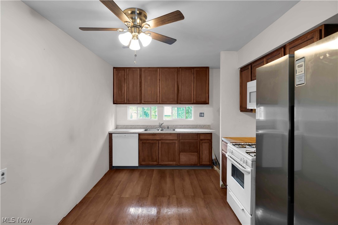 567 Walnut Street Property Photo 8