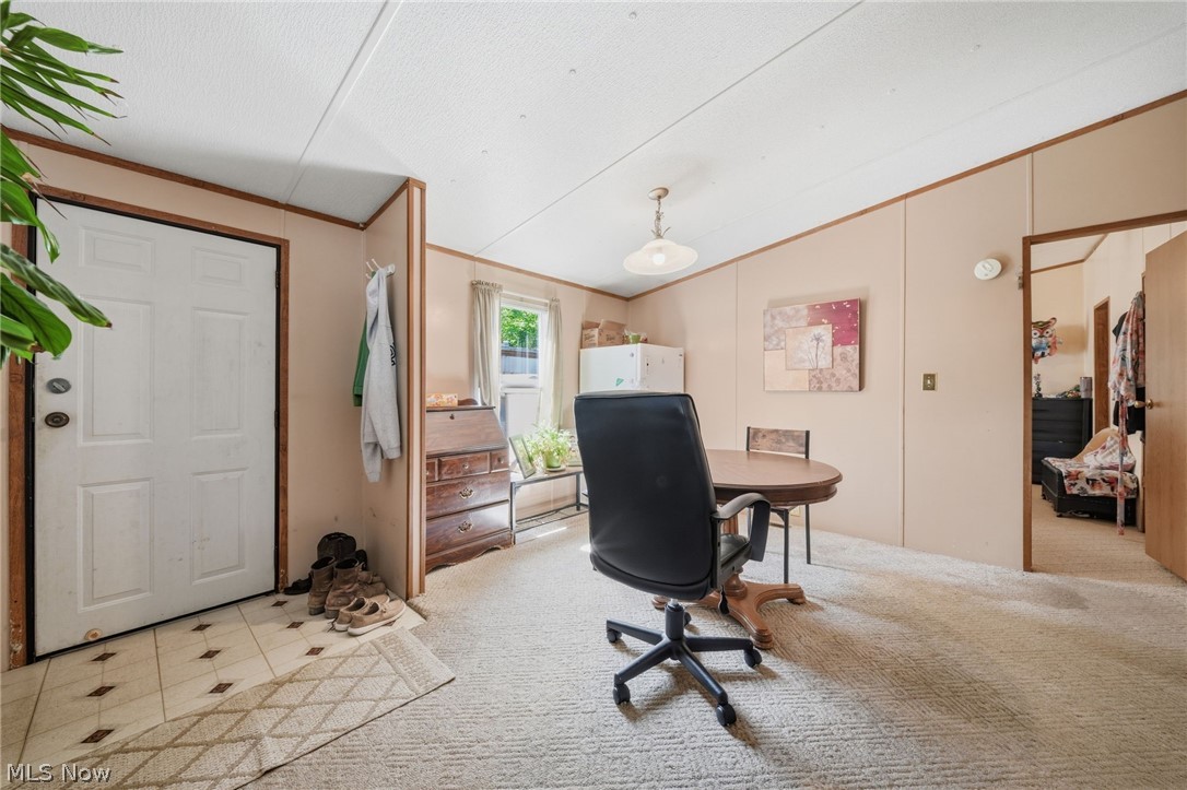 4534 Lake Road E 23 Property Photo 12