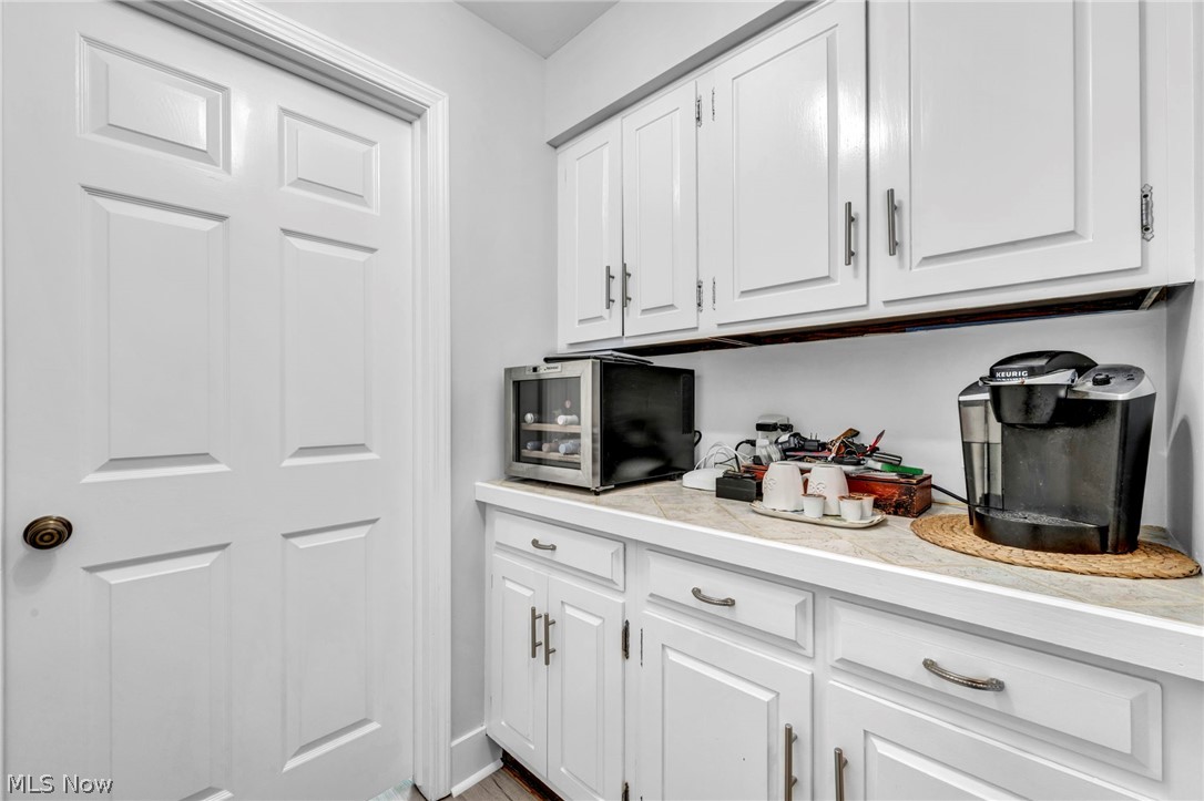 3931 Hilltop Drive Property Photo 11