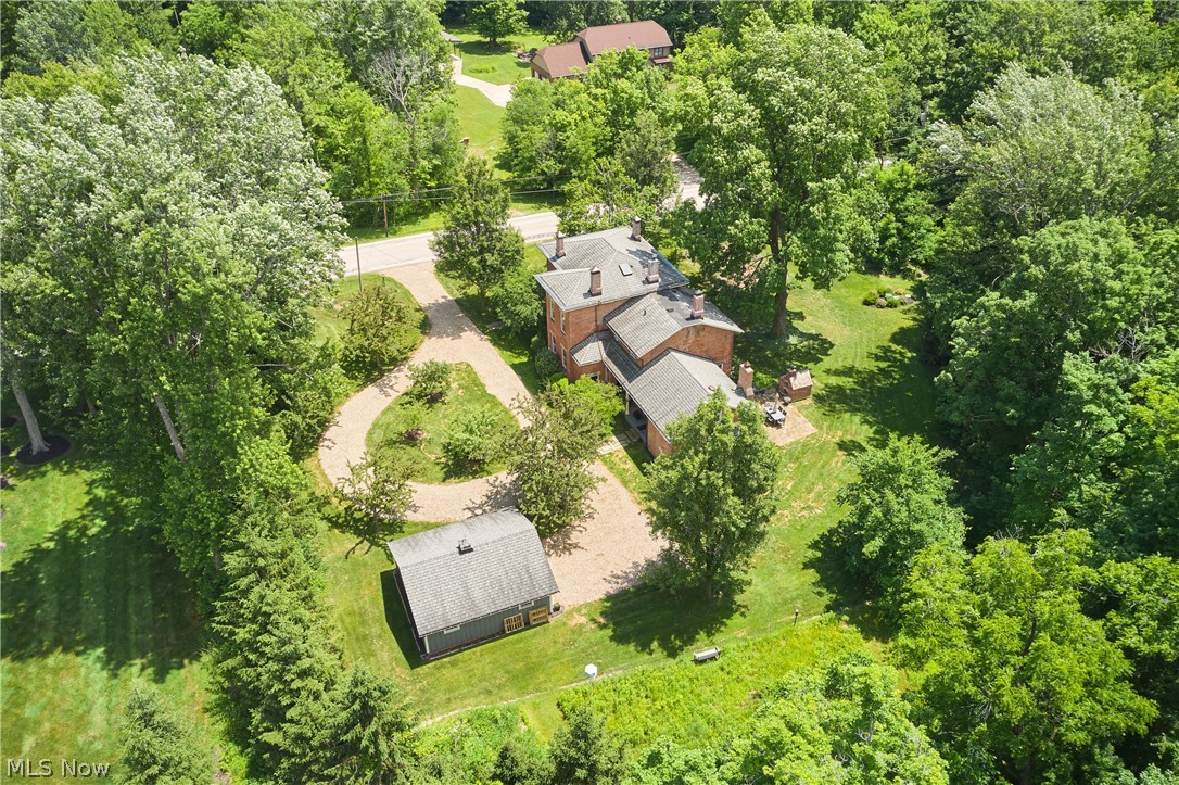 5046 Alger Road Property Photo 5