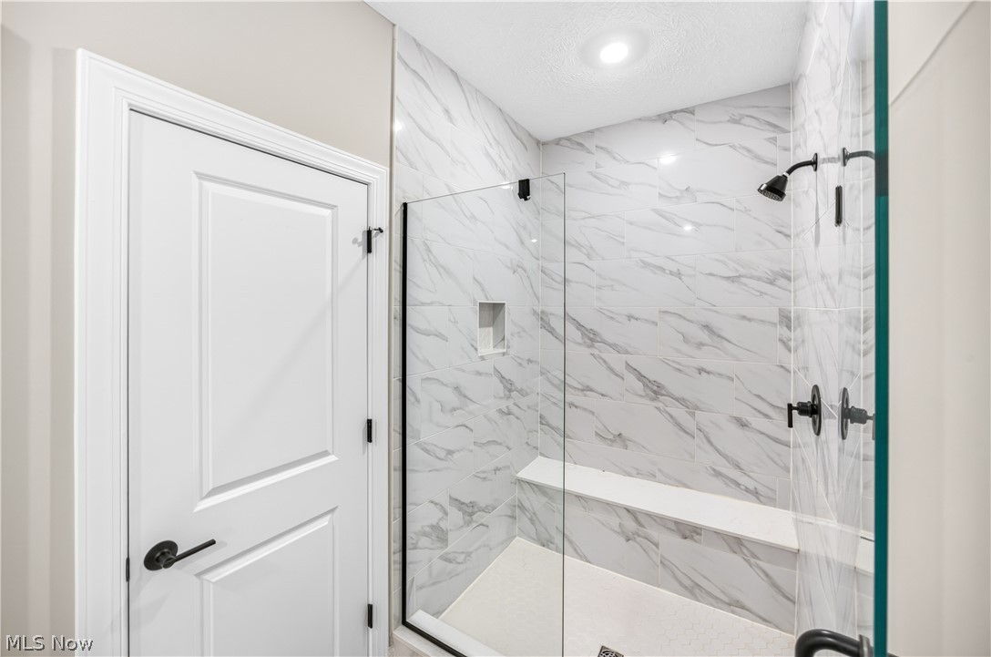 152 Lake Balaton Drive Property Photo 30