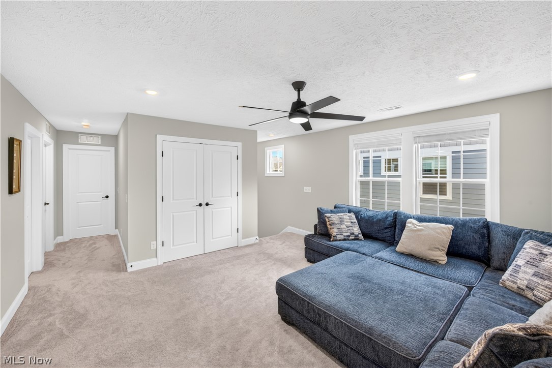 152 Lake Balaton Drive Property Photo 33