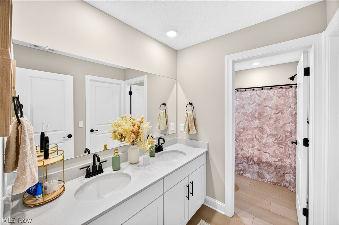 152 Lake Balaton Drive Property Photo 40