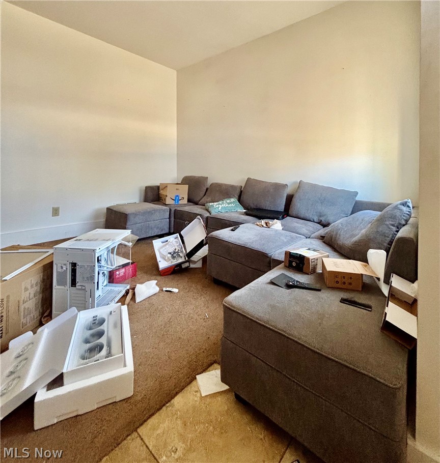 512 E Buchtel Avenue Property Photo 14