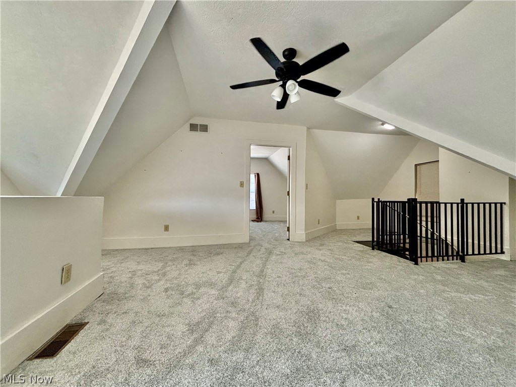 512 E Buchtel Avenue Property Photo 28