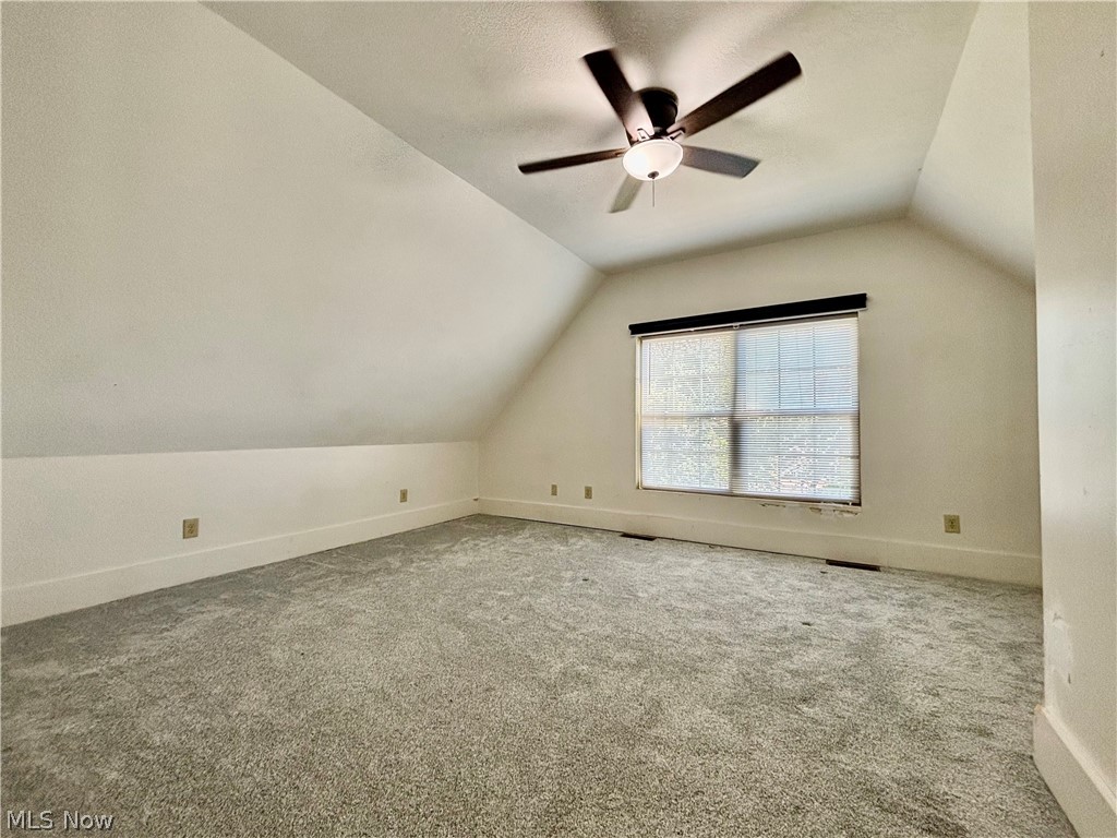 512 E Buchtel Avenue Property Photo 35