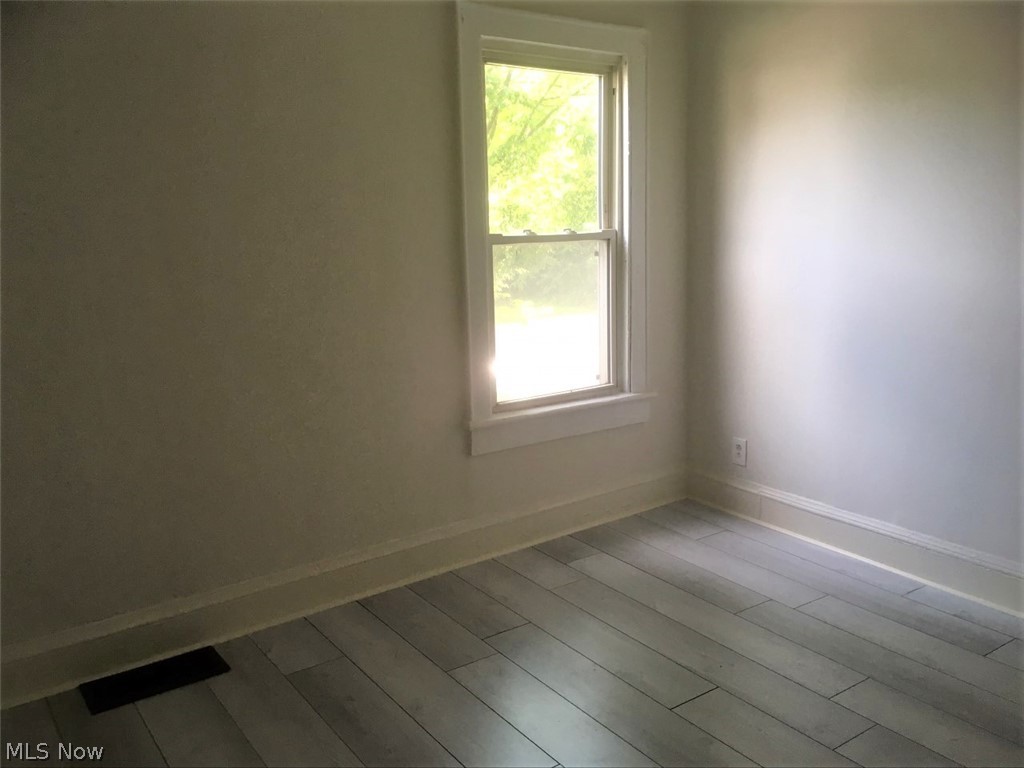 272 Kryder Avenue Property Photo 5