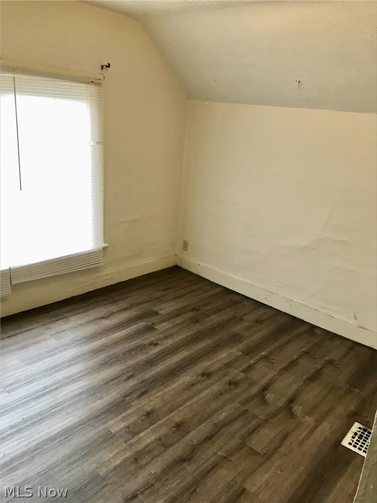 272 Kryder Avenue Property Photo 10