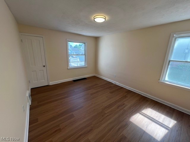 912 28th Street Ne Property Photo 8