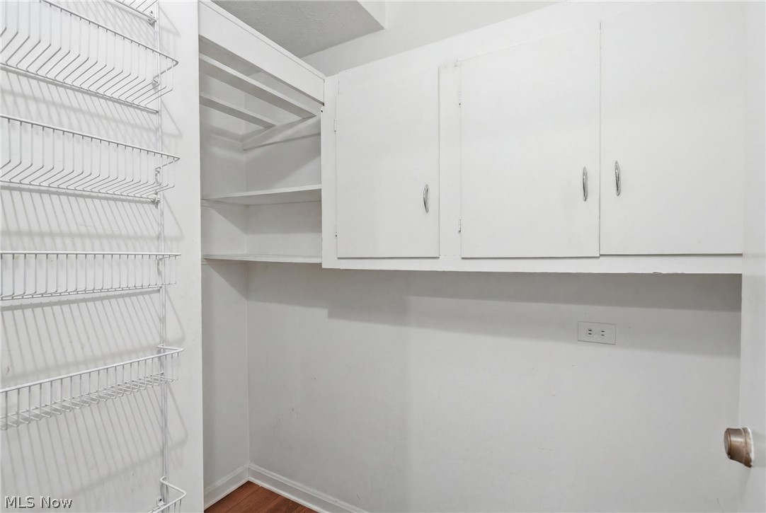 13800 Fairhill Rd 419 Property Photo 24