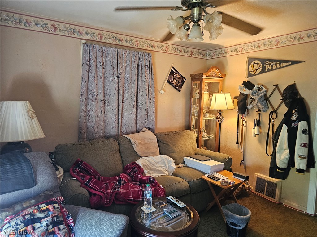614 Meadowbrook Avenue Se Property Photo 6