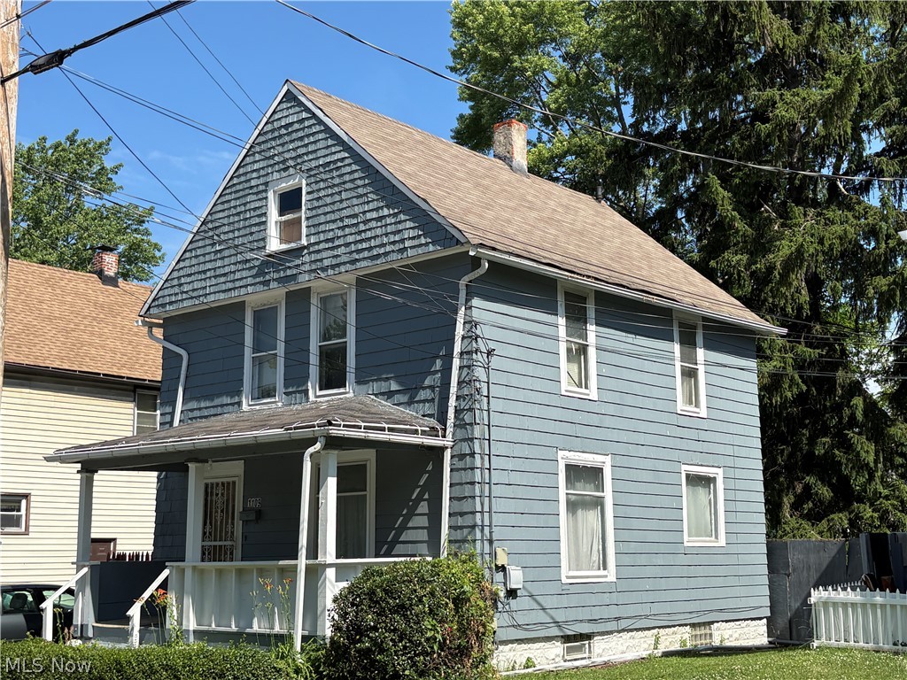 1109 W 38th Street Property Photo 1