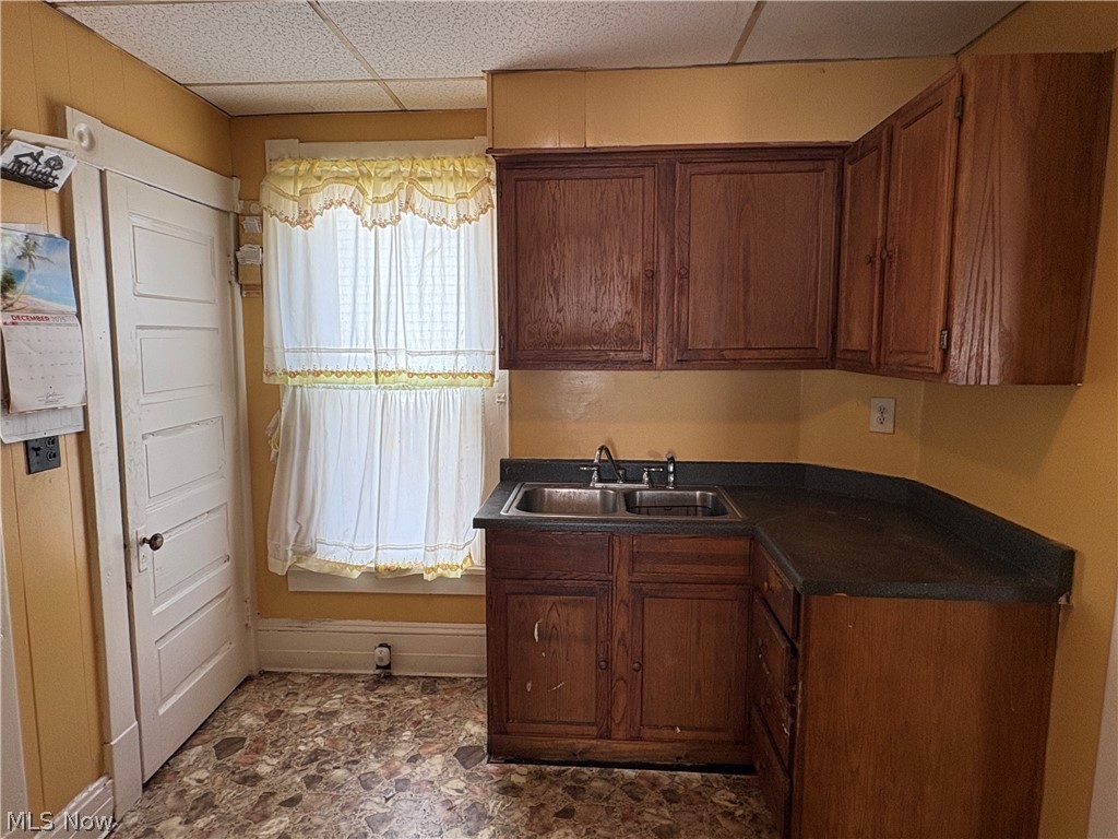 1109 W 38th Street Property Photo 5