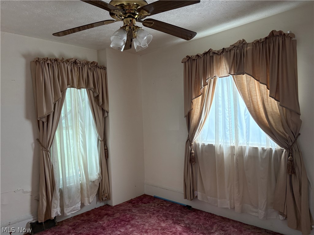 1109 W 38th Street Property Photo 7