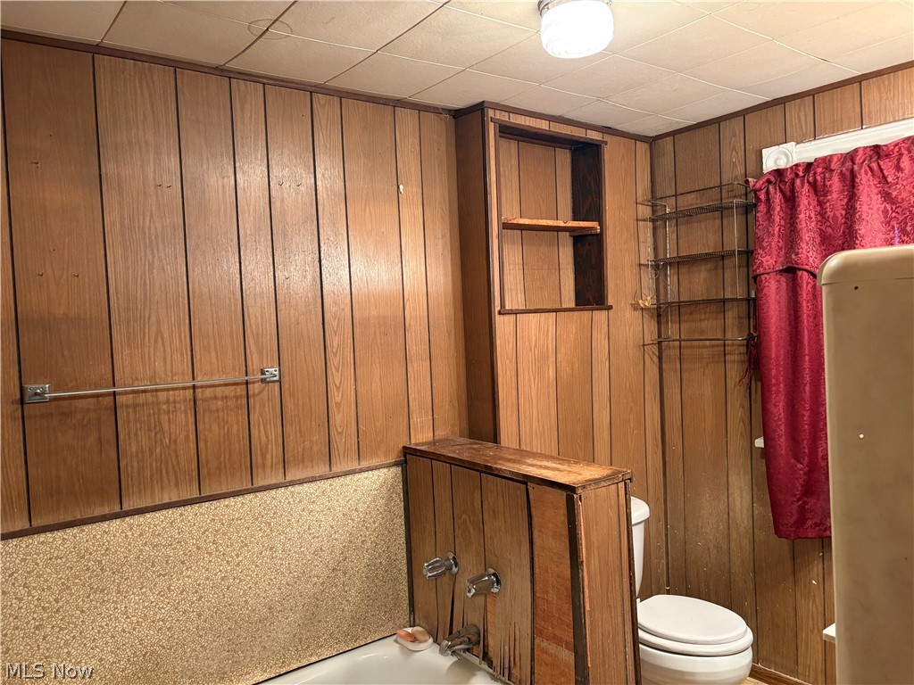 1109 W 38th Street Property Photo 9