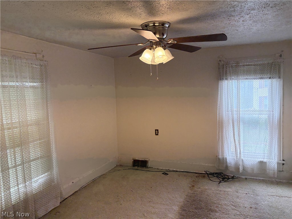 1109 W 38th Street Property Photo 11