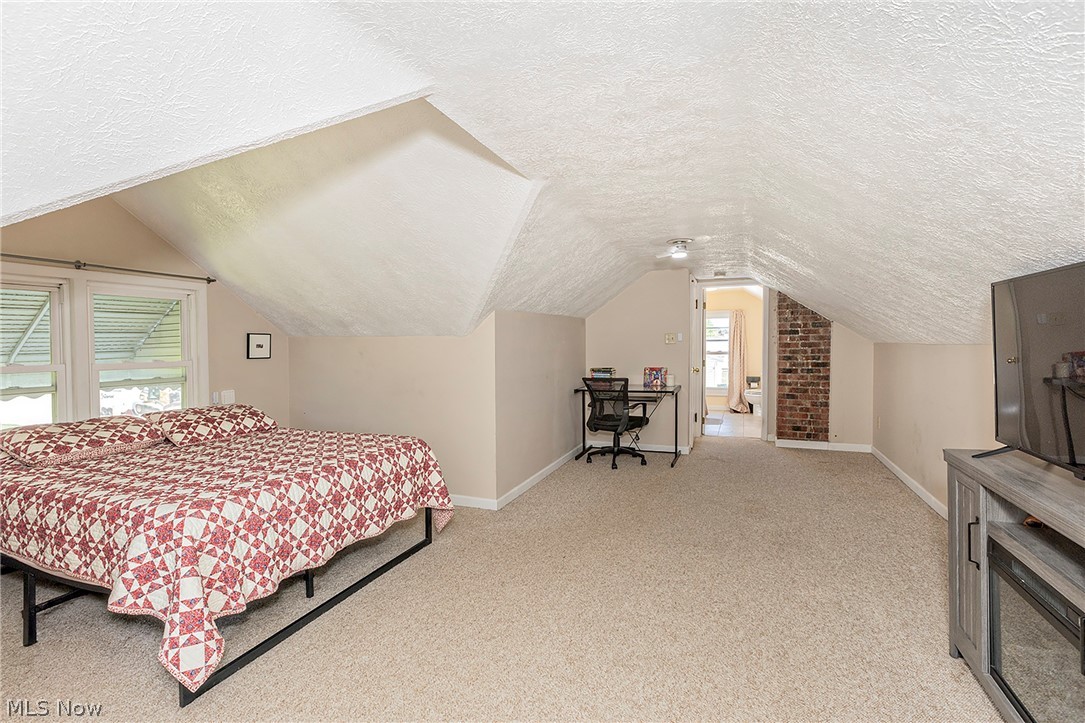 1649 Gilbert Drive Property Photo 20