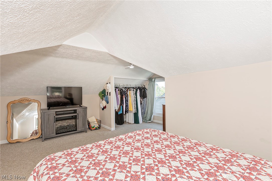 1649 Gilbert Drive Property Photo 21
