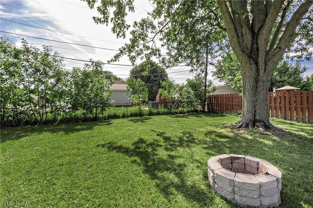 1649 Gilbert Drive Property Photo 33