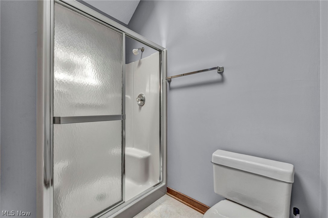 342 Woodbridge Glen Property Photo 35