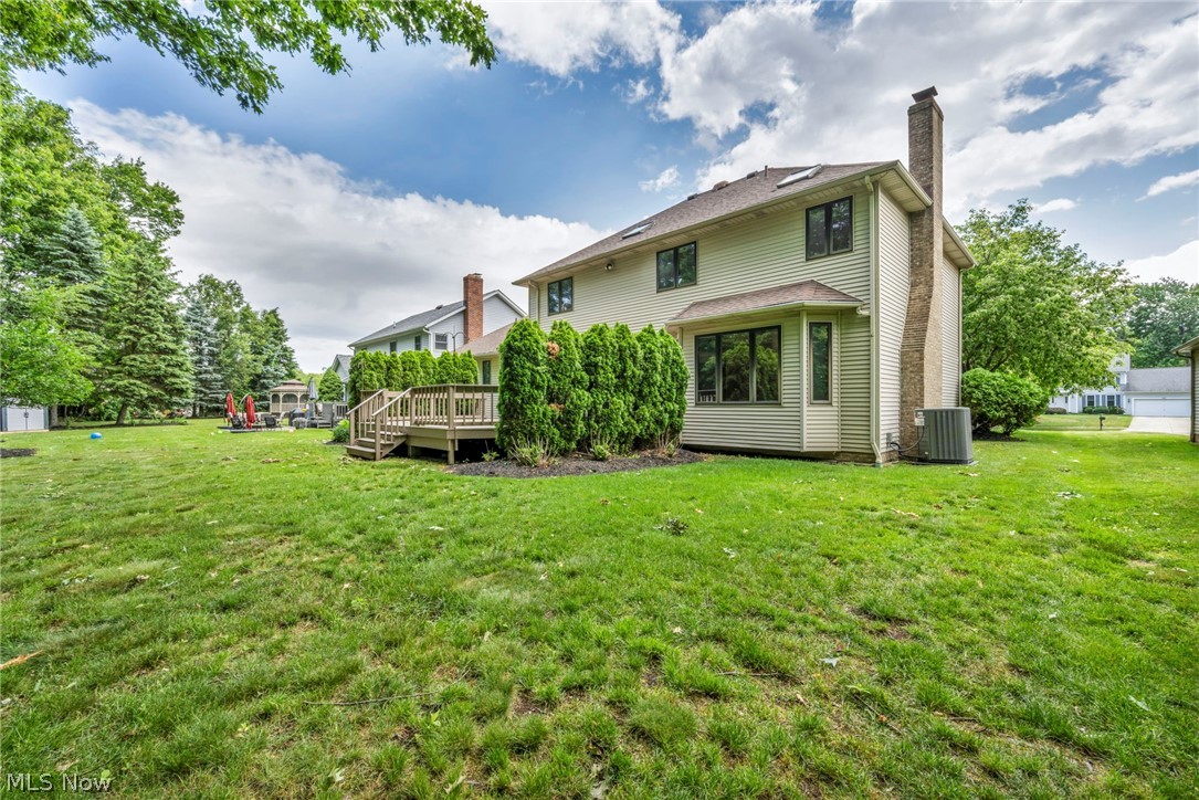 342 Woodbridge Glen Property Photo 49
