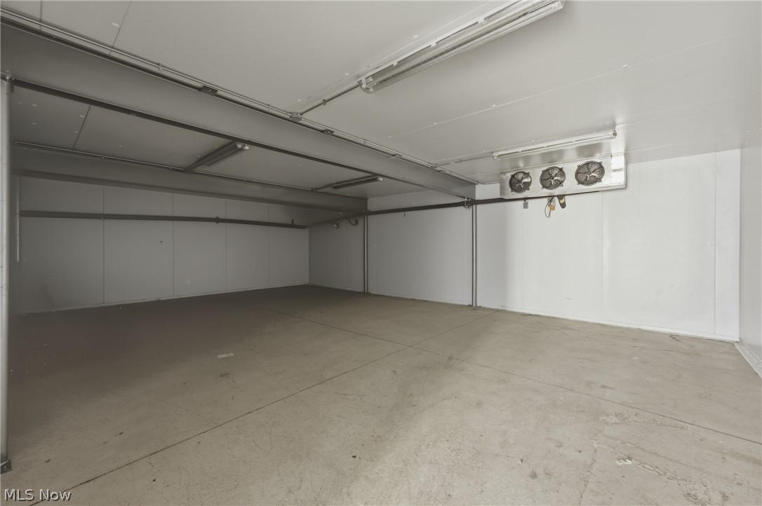 2430 E 28th Street Property Photo 50