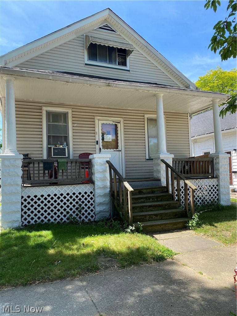 6622 Lansing Property Photo 1