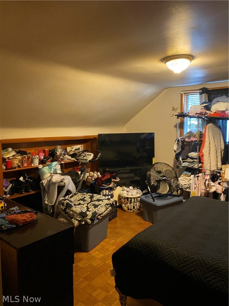 6622 Lansing Property Photo 10