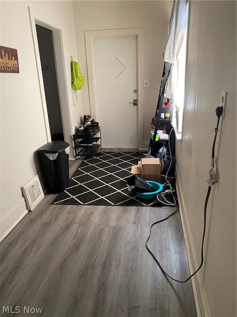 6622 Lansing Property Photo 14