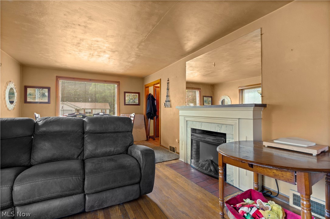 406 Root Road Property Photo 10