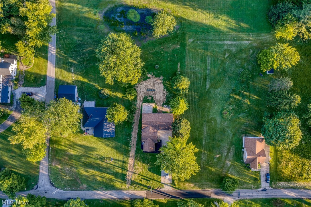 2000 Stake Drive Property Photo 47