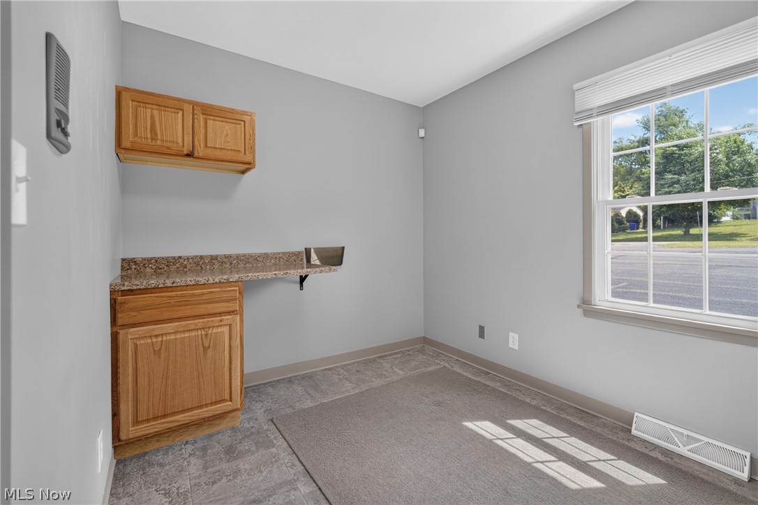 2894 Center Road Property Photo 17