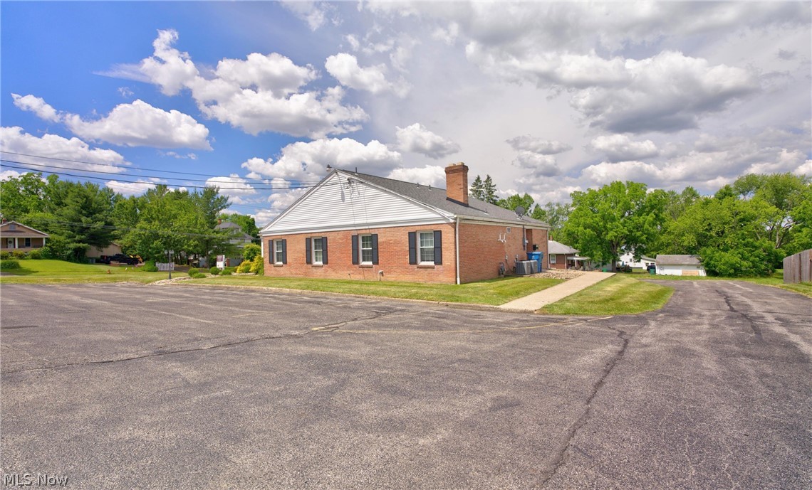 2894 Center Road Property Photo 45