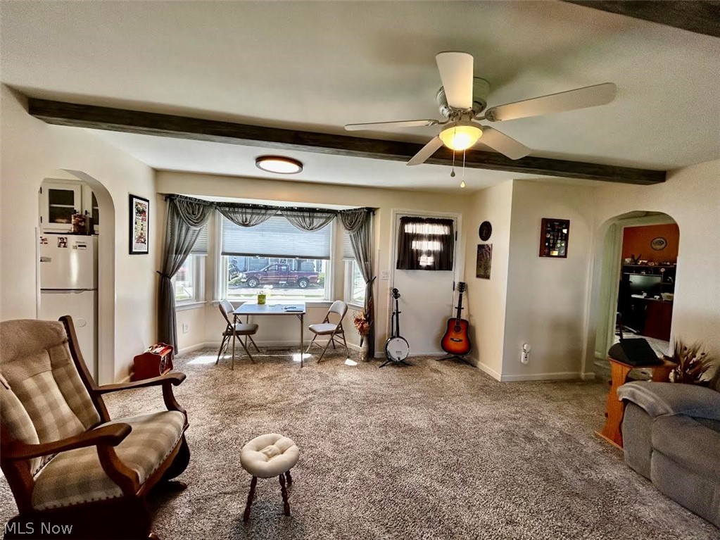 811 Leonard Avenue Property Photo 7
