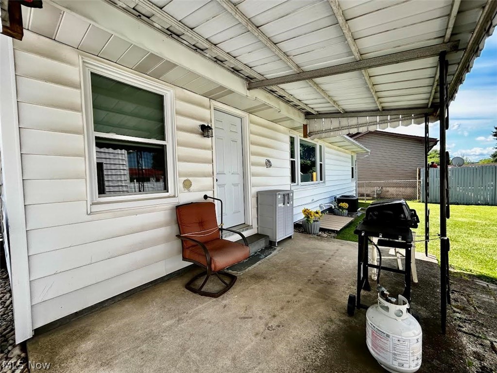 811 Leonard Avenue Property Photo 18
