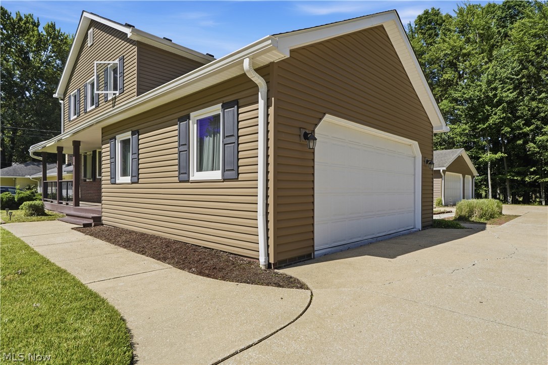 10490 Maryland Street Property Photo 6