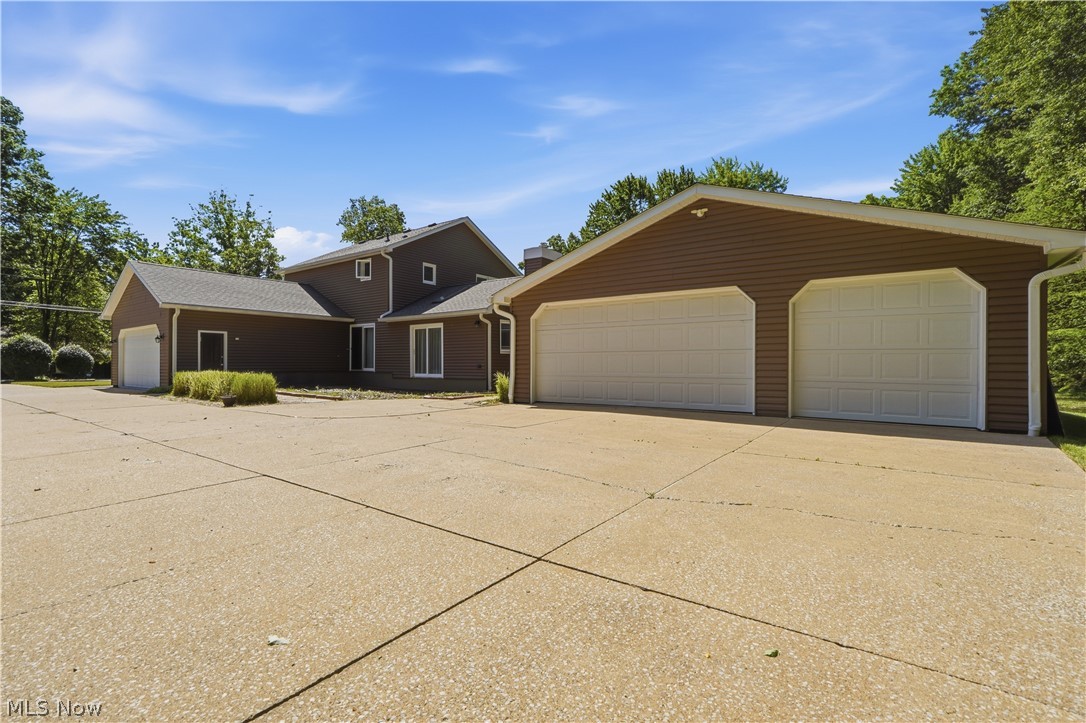 10490 Maryland Street Property Photo 8