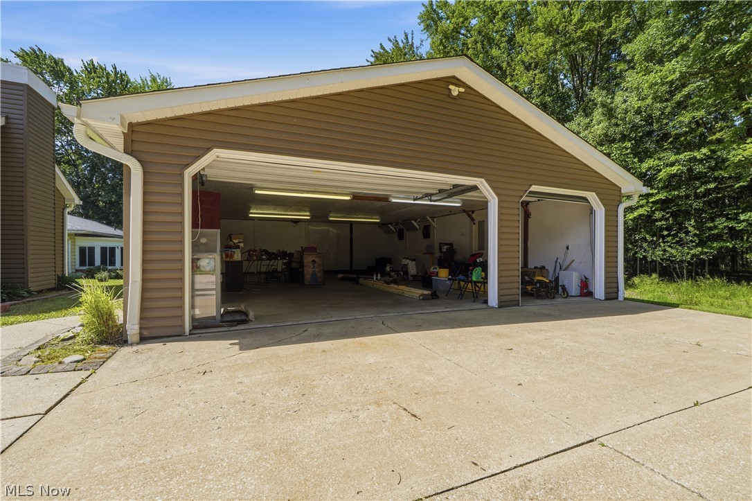 10490 Maryland Street Property Photo 44