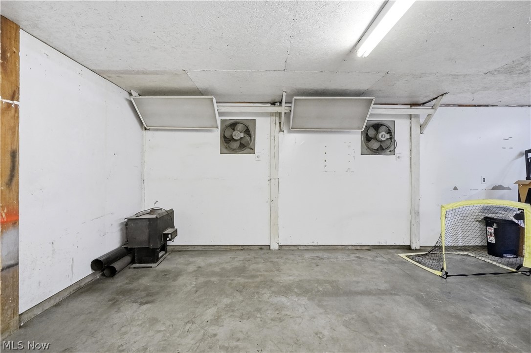 10490 Maryland Street Property Photo 47