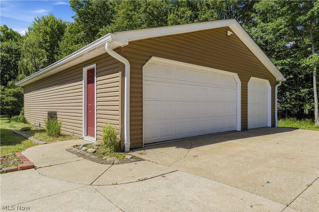10490 Maryland Street Property Photo 48