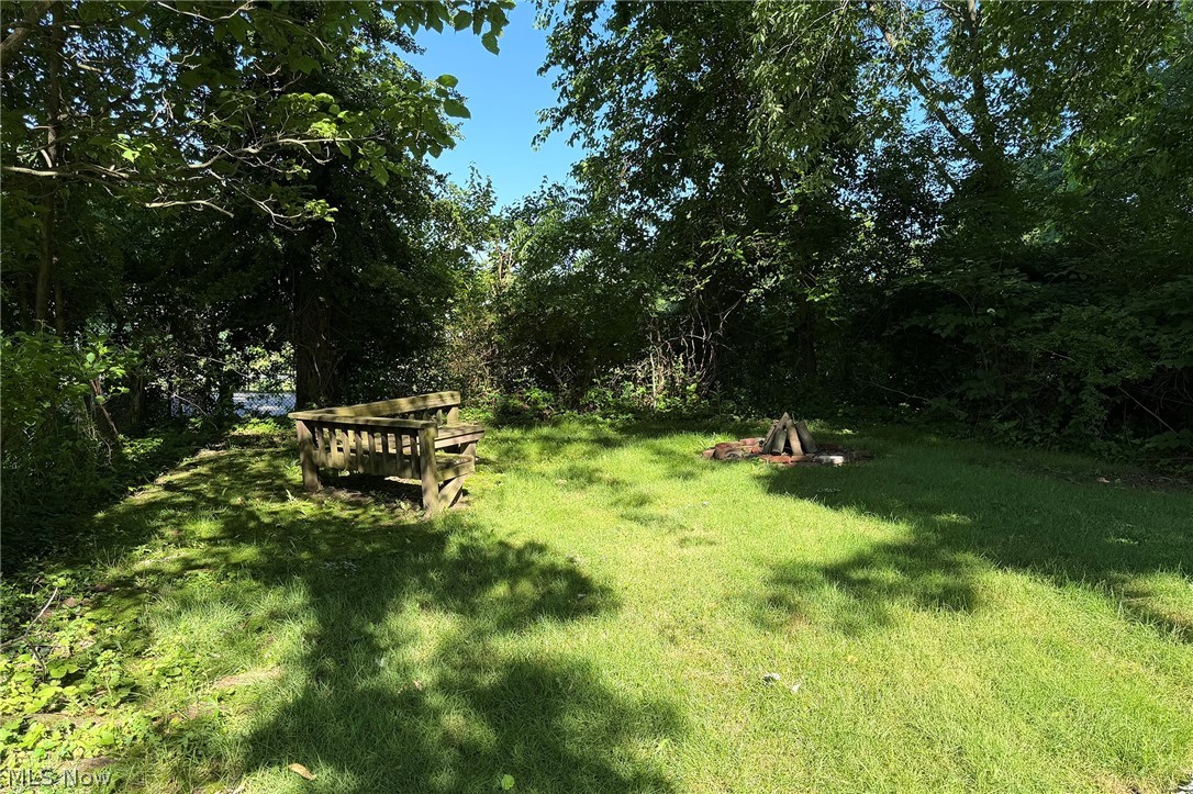 318 Joseph Avenue Property Photo 16