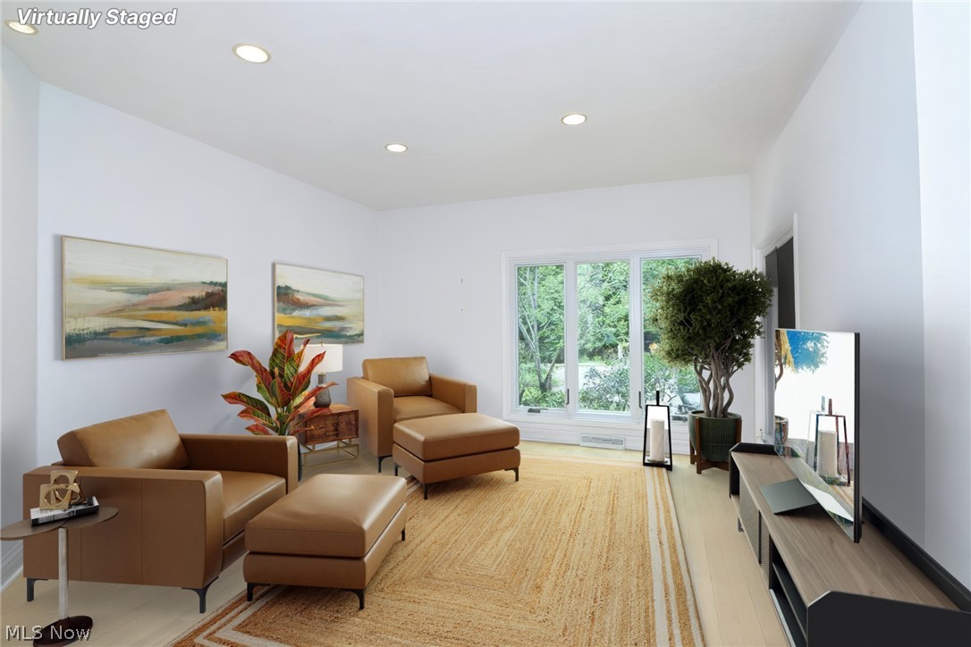 13540 Ledgebrook Lane Property Photo 10