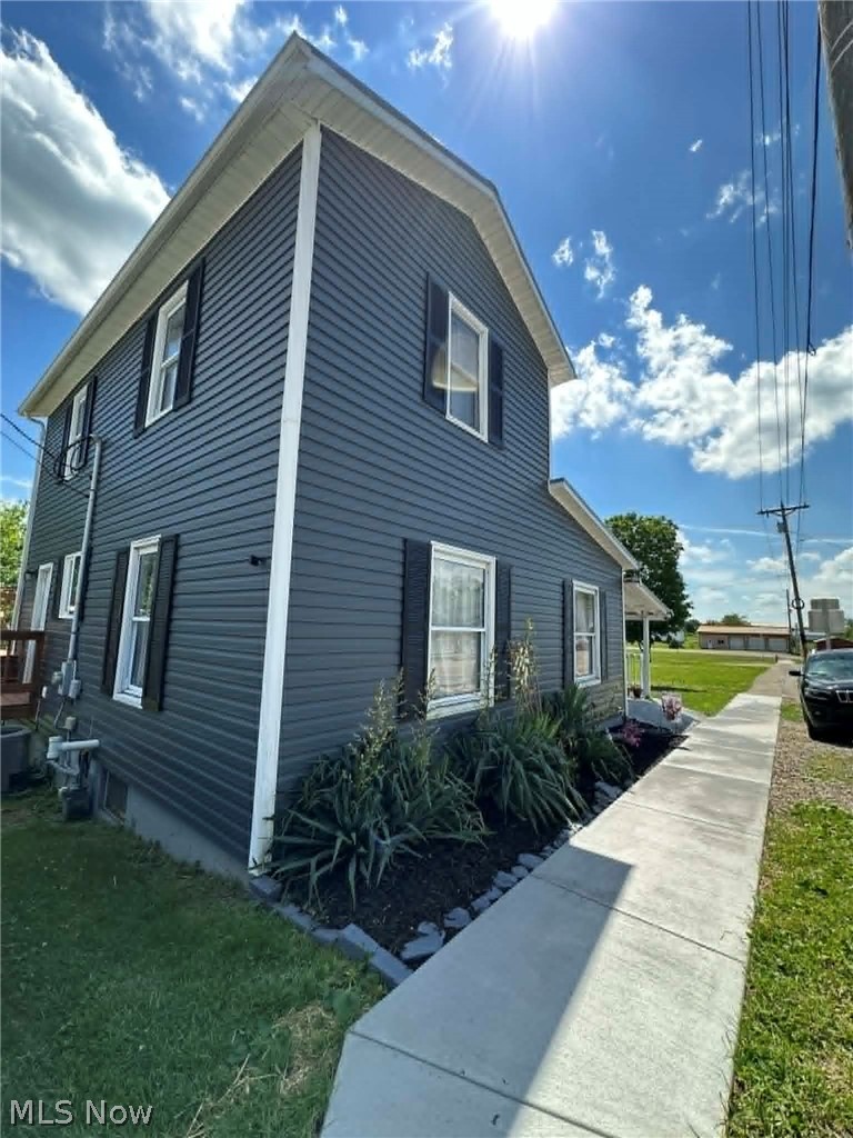 52788 Belmont Avenue Property Photo 6