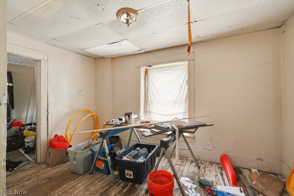 1920 Manchester Road Property Photo 5