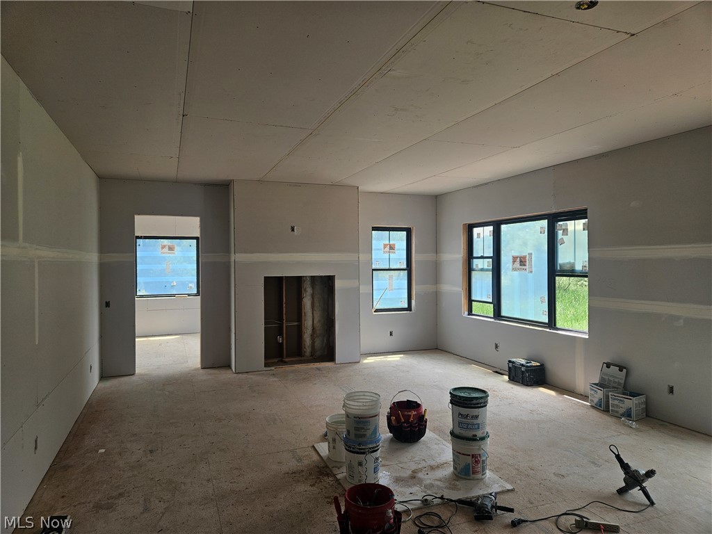 5272 Birkdale Street Nw Property Photo 4