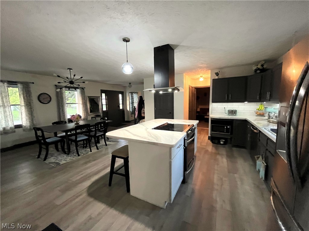 389 Tulip Trail Property Photo 5