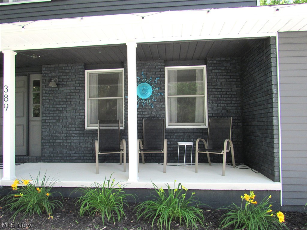 389 Tulip Trail Property Photo 24
