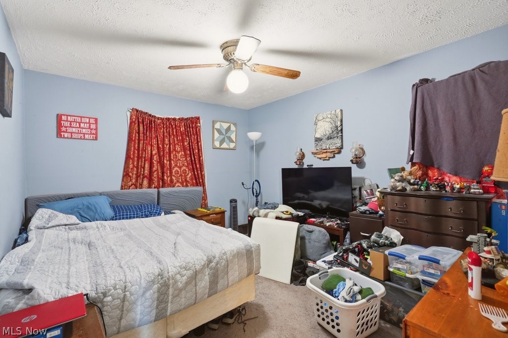 655 E 266th Street Property Photo 13