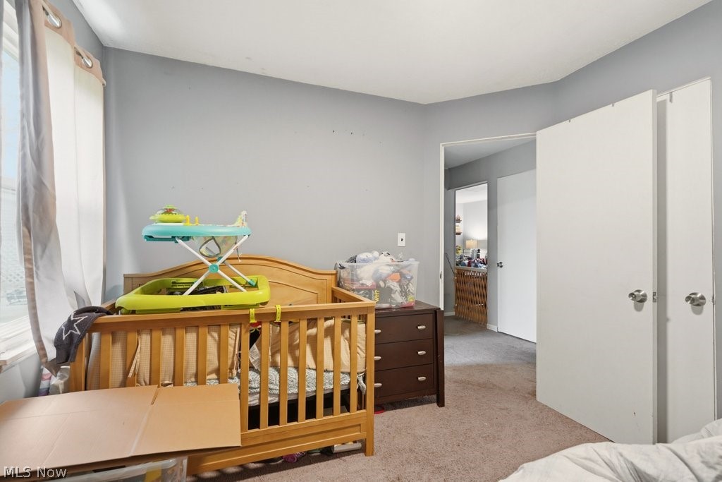 655 E 266th Street Property Photo 15