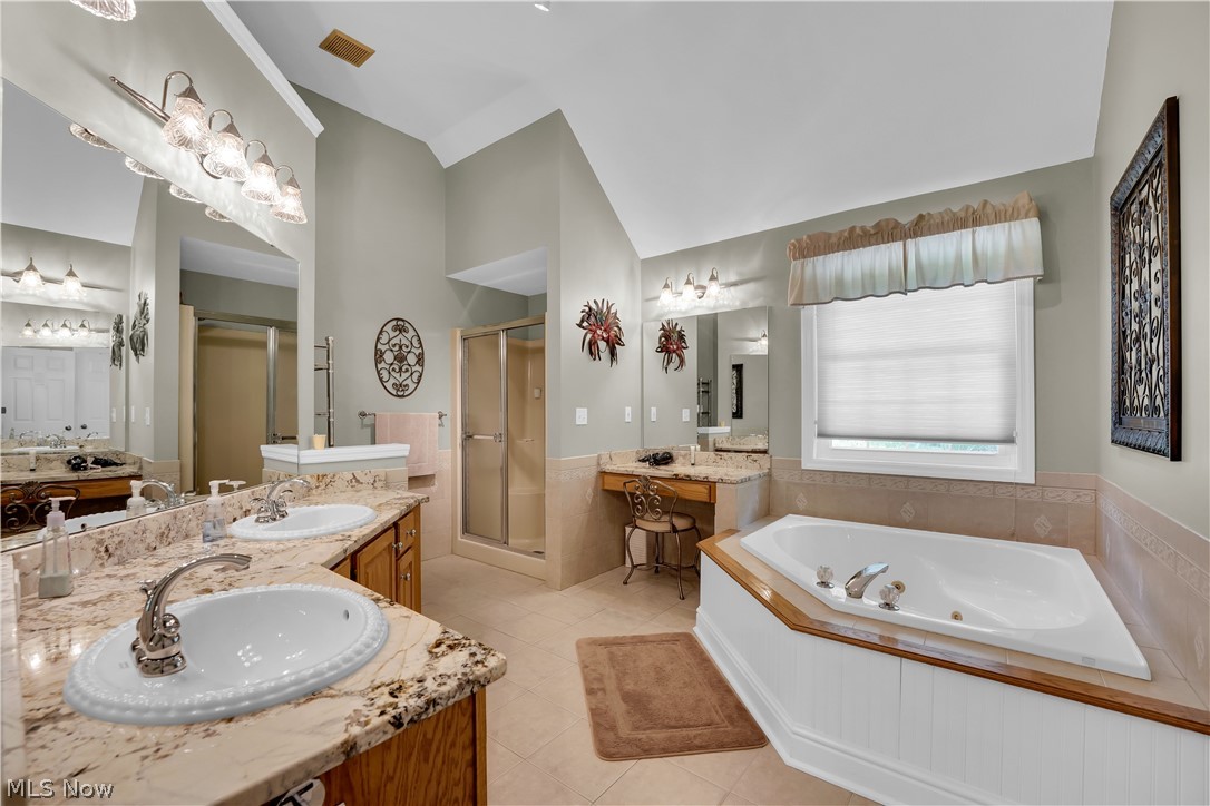2924 Robert Gary Court Property Photo 27